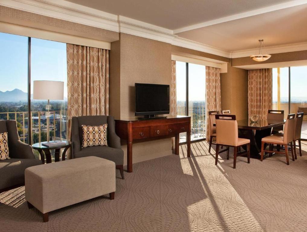 Sheraton Crescent Hotel Phoenix Dış mekan fotoğraf